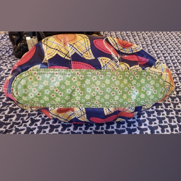 Spring-ready Colorful Fossil bag - Picture 3 of 7